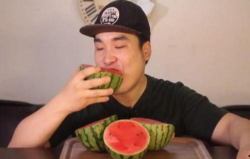 网红吃瓜君,揭秘娱乐圈幕后真相,带你领略吃瓜乐趣